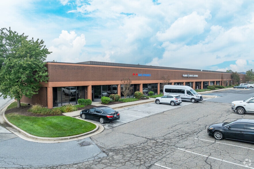 5024 Campbell Blvd, Baltimore, MD for lease - Building Photo - Image 1 of 4