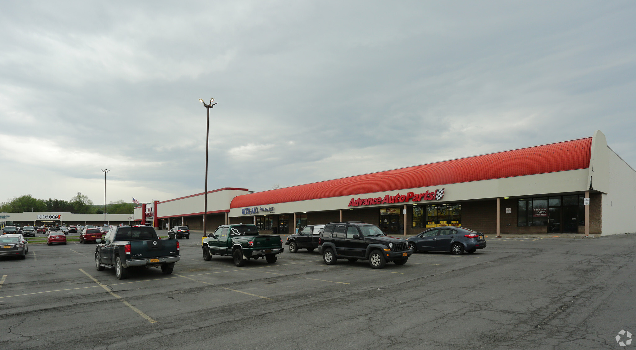 2002 Glenwood Ave, Oneida, NY 13421 - Glenwood Plaza | LoopNet