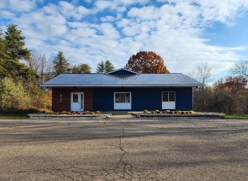 10740 Dixie Hwy, Davisburg, MI for lease - Building Photo - Image 3 of 5