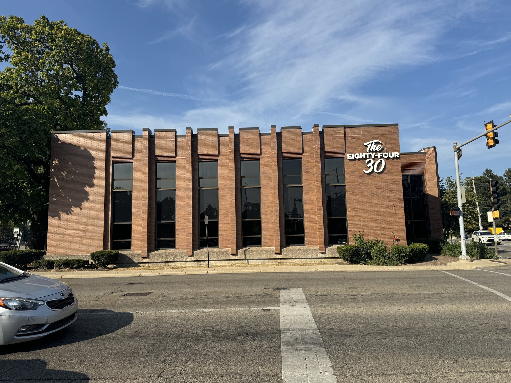 8430 Gross Point Rd, Skokie, IL for lease Building Photo- Image 1 of 11