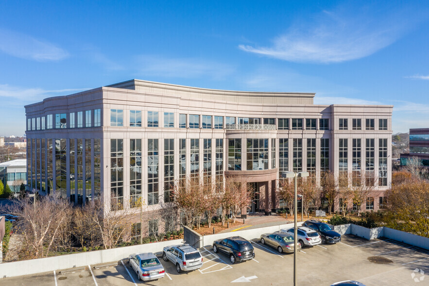 40 Burton Hills Blvd, Nashville, TN for lease - Building Photo - Image 1 of 7