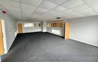 9 Derby St, Manchester for lease Interior Photo- Image 2 of 3
