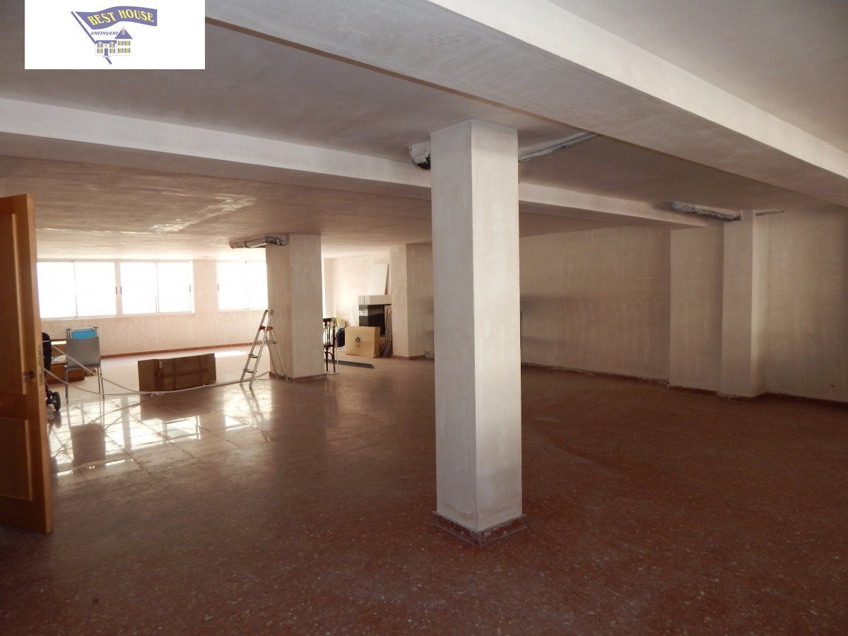 Retail in Ontinyent for lease Building Photo- Image 1 of 5