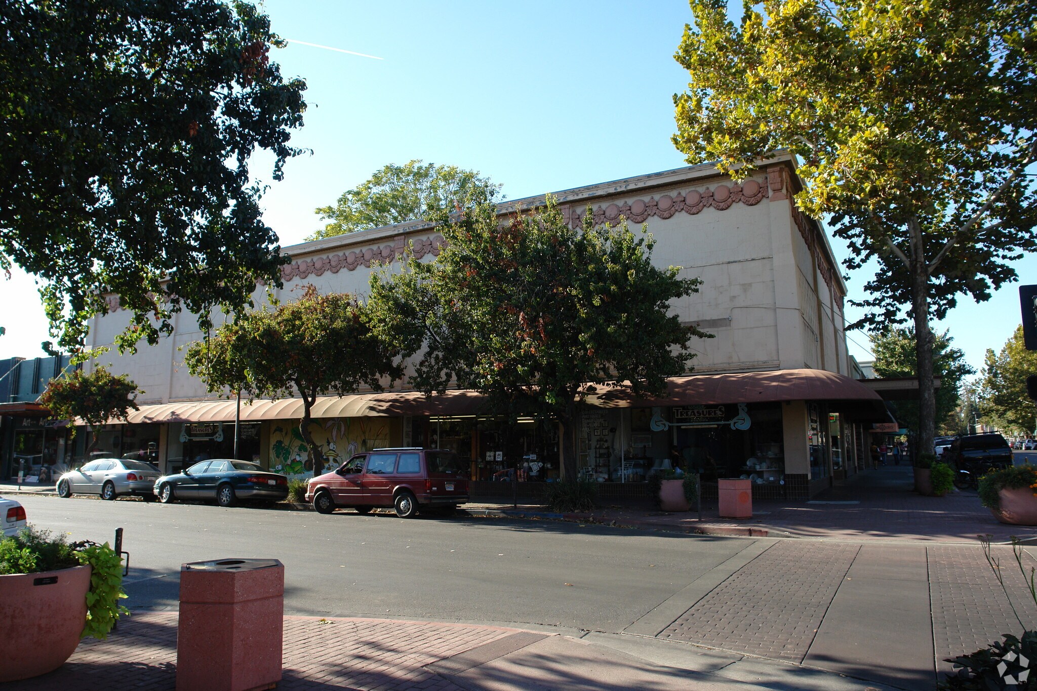 240 Main St, Chico, CA for sale Primary Photo- Image 1 of 1