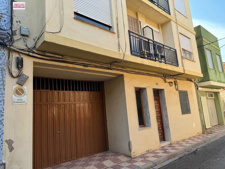 Retail in Almussafes, Valencia for sale - Building Photo - Image 2 of 7