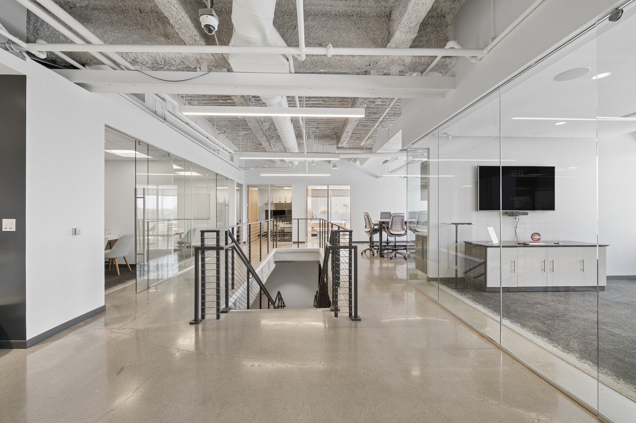 6420 Wilshire Blvd, Los Angeles, CA for lease Interior Photo- Image 1 of 8