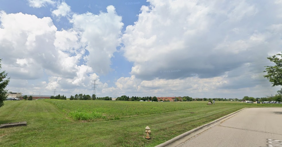 7288 Central Parke Blvd, Mason, OH for sale - Building Photo - Image 2 of 4