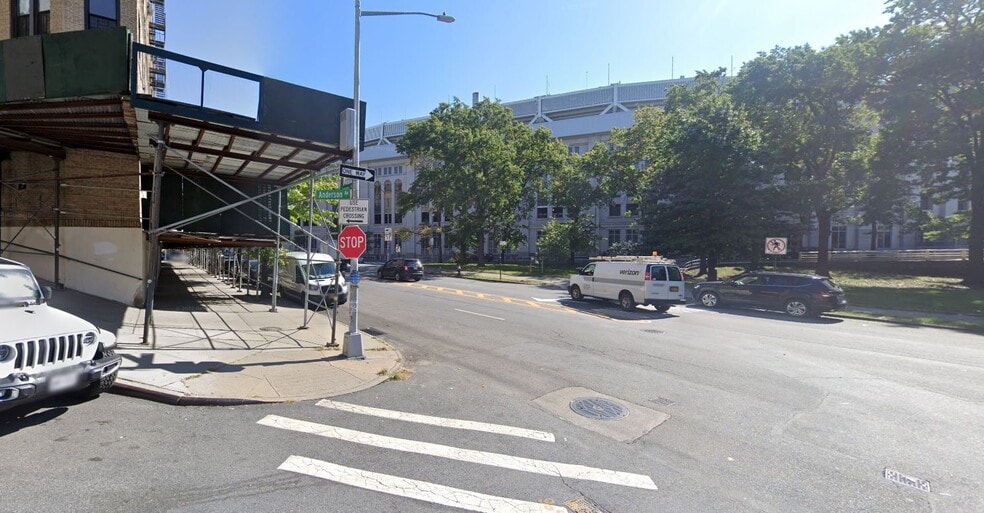 948 Anderson Ave, Bronx, NY for lease - Building Photo - Image 3 of 8