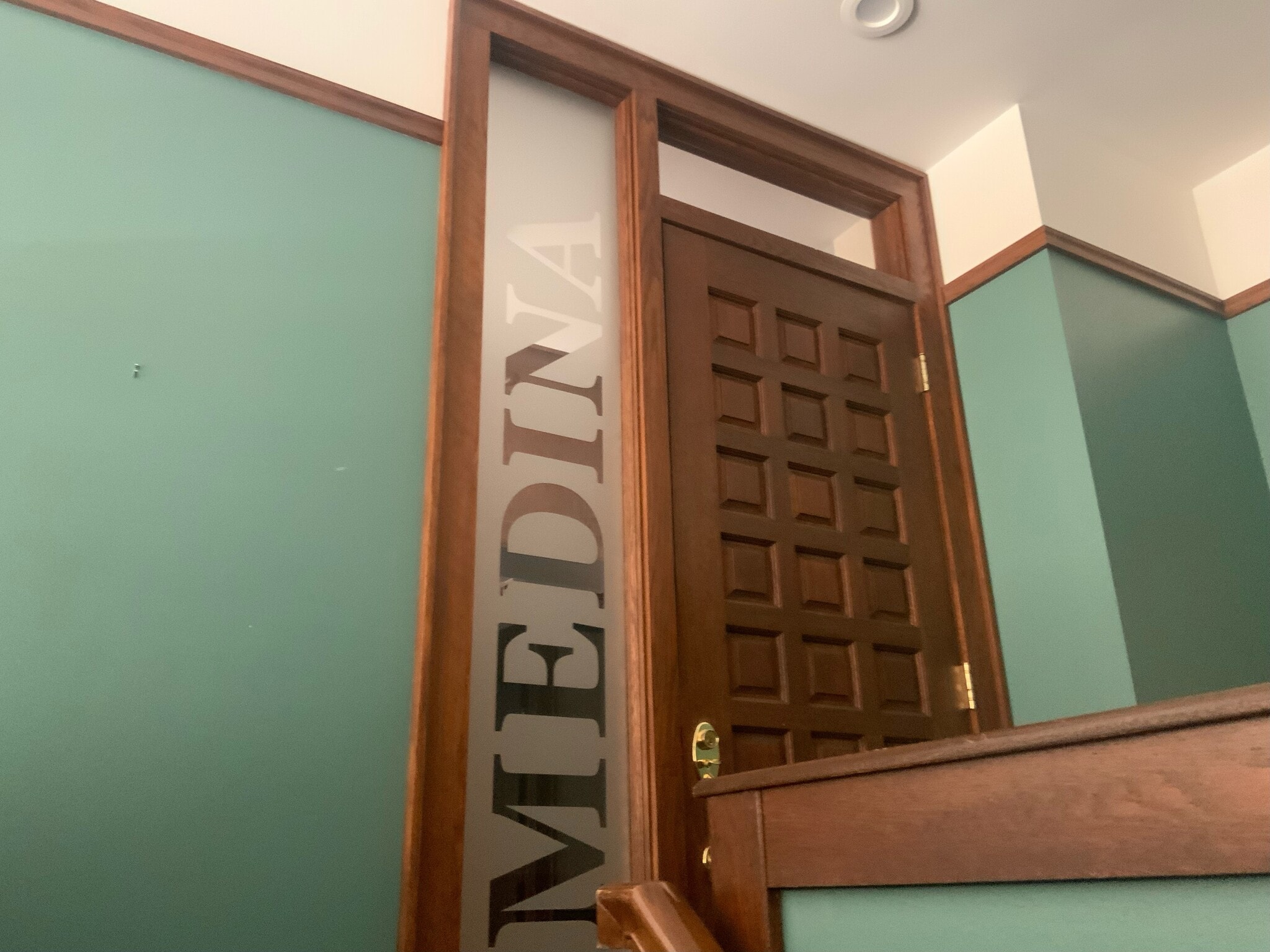 211 S Court St, Medina, OH for lease Interior Photo- Image 1 of 10