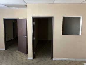 2479 Station Dr, Stockton, CA for lease Interior Photo- Image 2 of 7