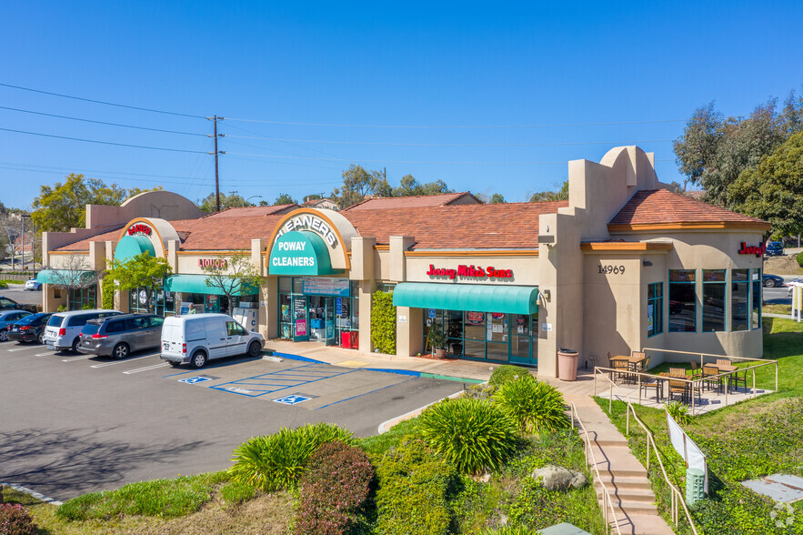 14969 Pomerado Rd, Poway, CA for sale - Primary Photo - Image 1 of 1