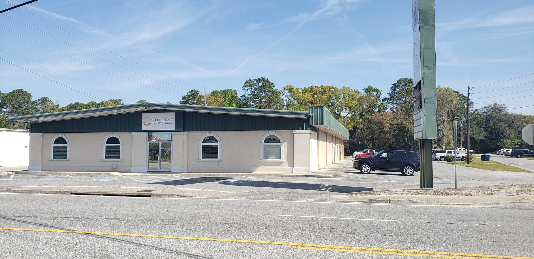 3389 Cypress Mill Rd, Brunswick, GA 31520