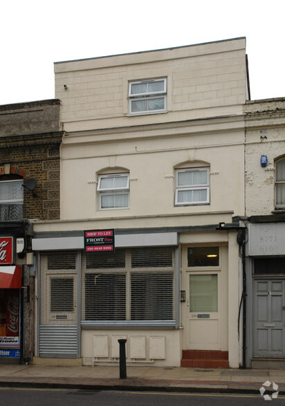 29 High St, London for lease - Primary Photo - Image 1 of 2