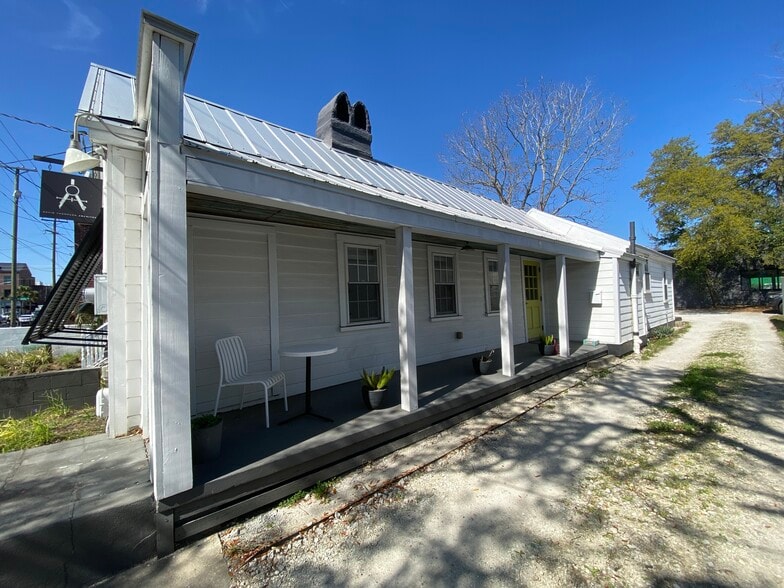 704 Meeting St, Charleston, SC for lease - Building Photo - Image 2 of 8