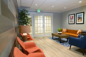 2651 W South Jordan Pkwy, South Jordan, UT for lease Interior Photo- Image 2 of 8