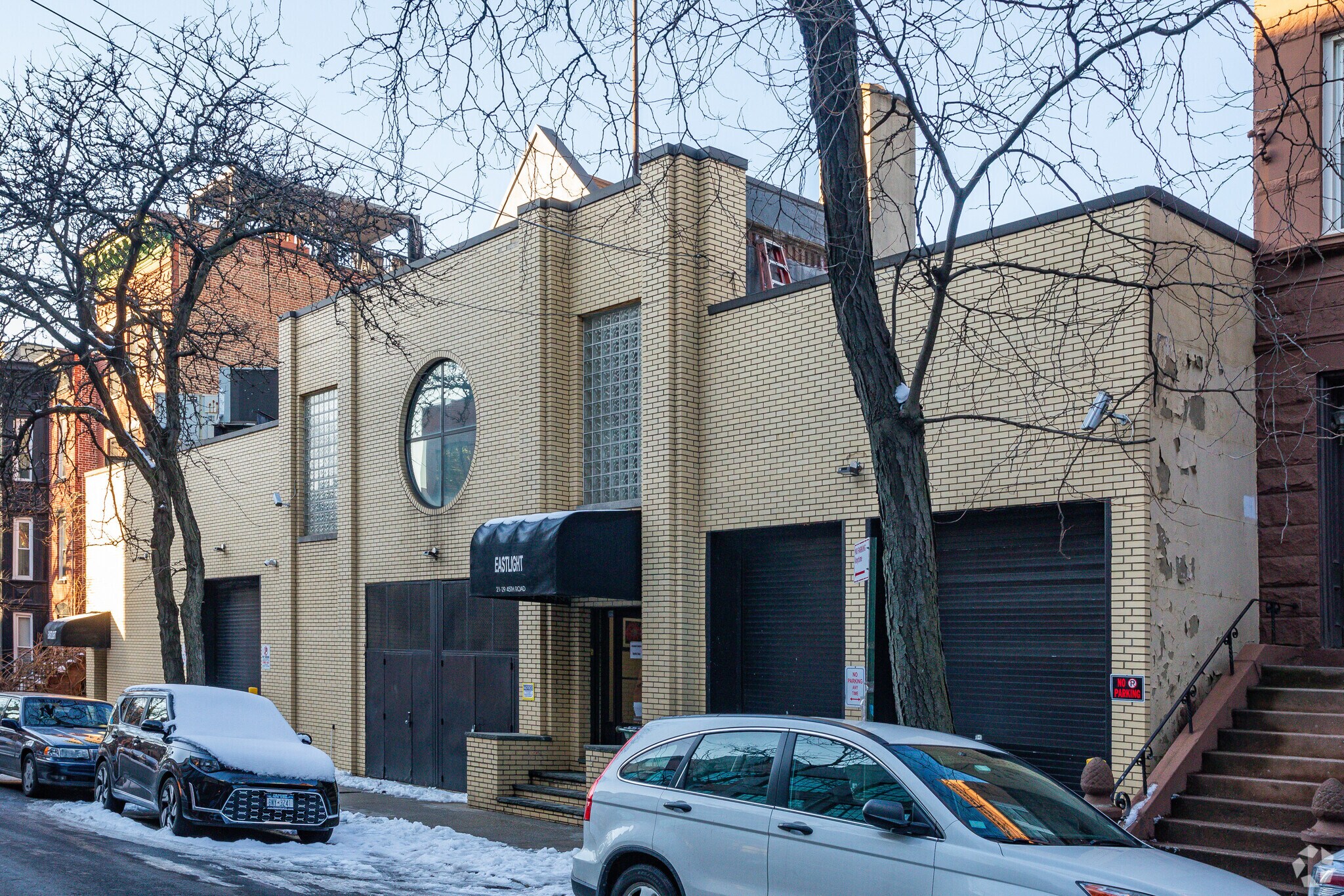 21-29 45th Rd, Long Island City, NY for sale Primary Photo- Image 1 of 1