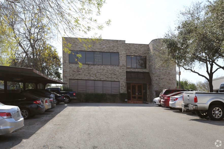 518 E Ramsey Rd, San Antonio, TX for lease - Building Photo - Image 1 of 12