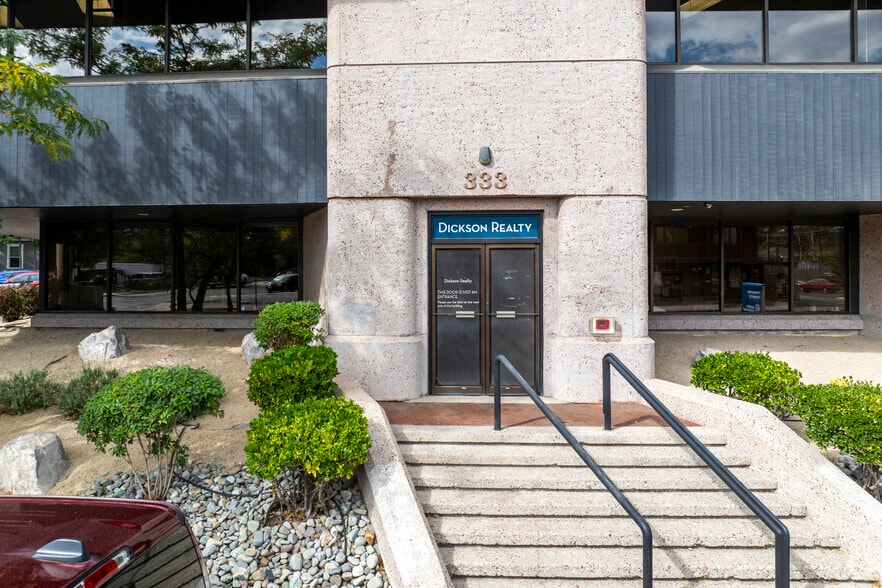 333 Holcomb Ave, Reno, NV for lease - Building Photo - Image 2 of 5