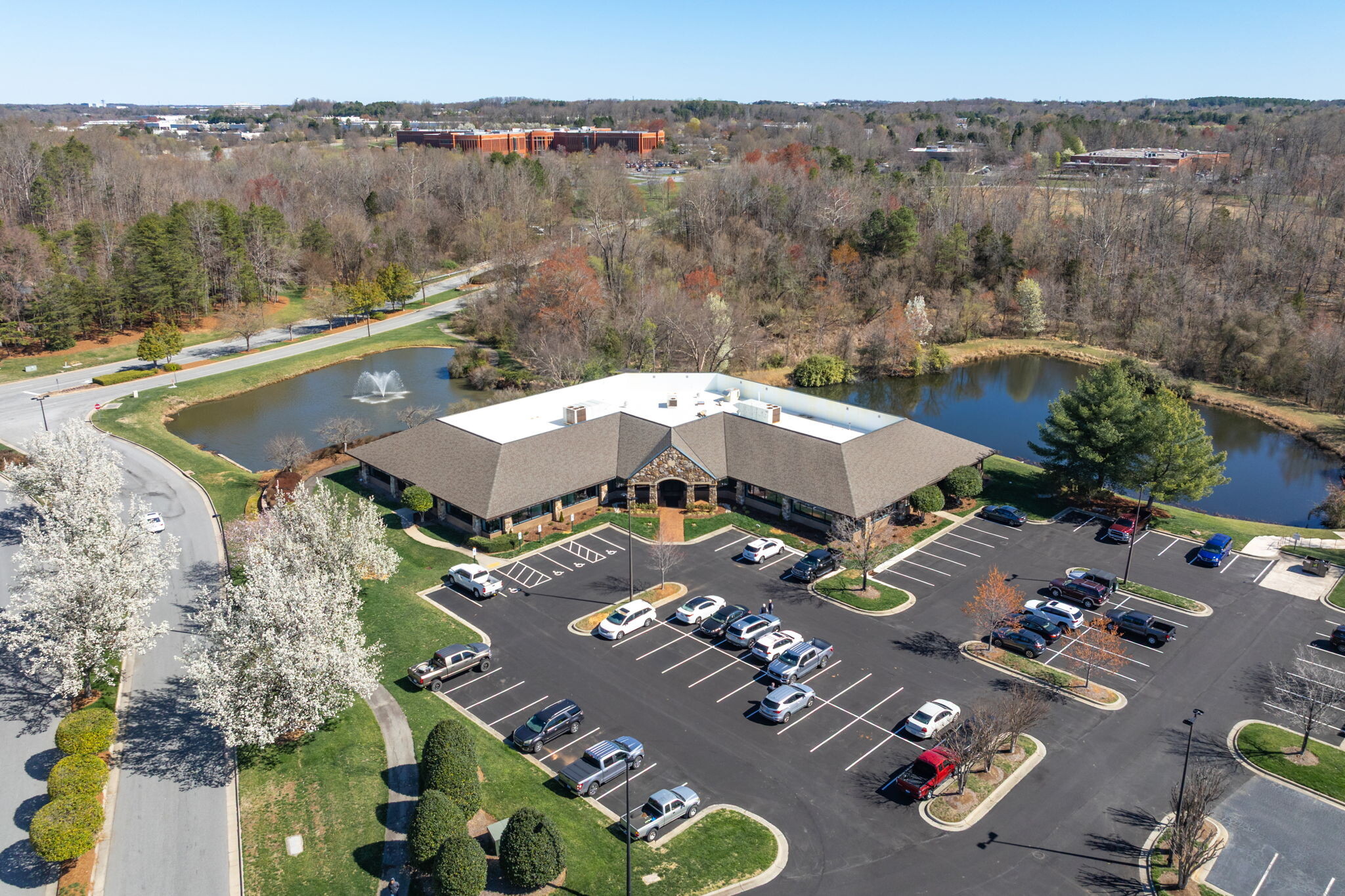 4196 Mendenhall Oaks Pky, High Point, NC for lease Building Photo- Image 1 of 9