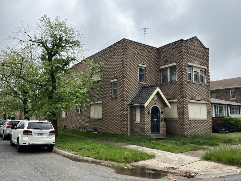 1301 Pennsylvania St, Gary, IN for sale - Building Photo - Image 2 of 19