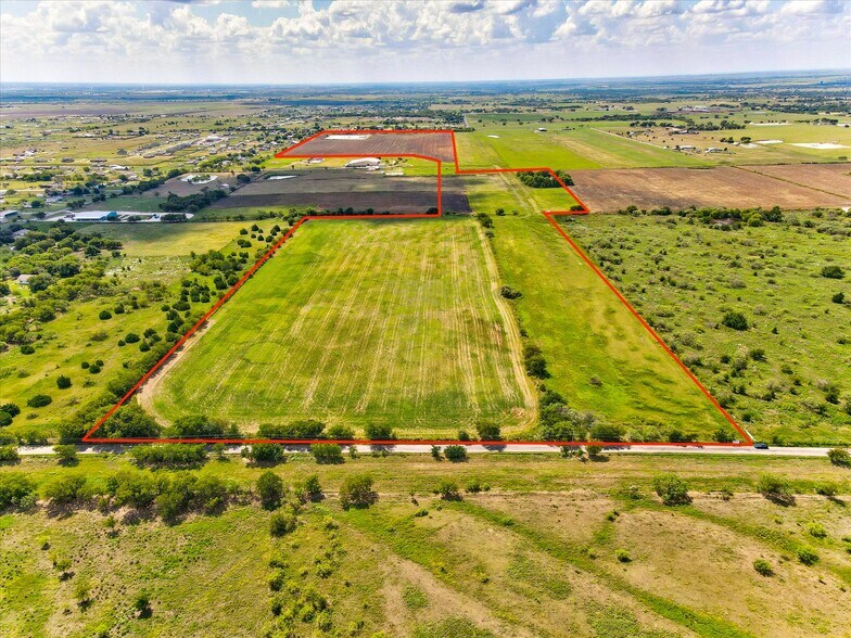 7261 County Road 912, Joshua, TX for sale - Primary Photo - Image 1 of 1
