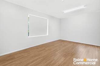 46 Landscape Street, Stafford Heights for lease Interior Photo- Image 2 of 3