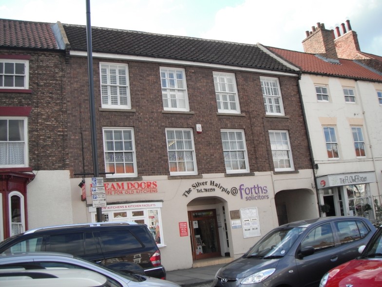 21-21A High St, Yarm for sale - Primary Photo - Image 1 of 1