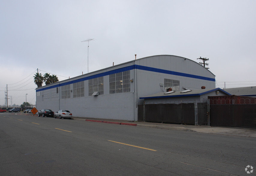 900 Civic Center Dr, National City, CA for sale - Building Photo - Image 3 of 12