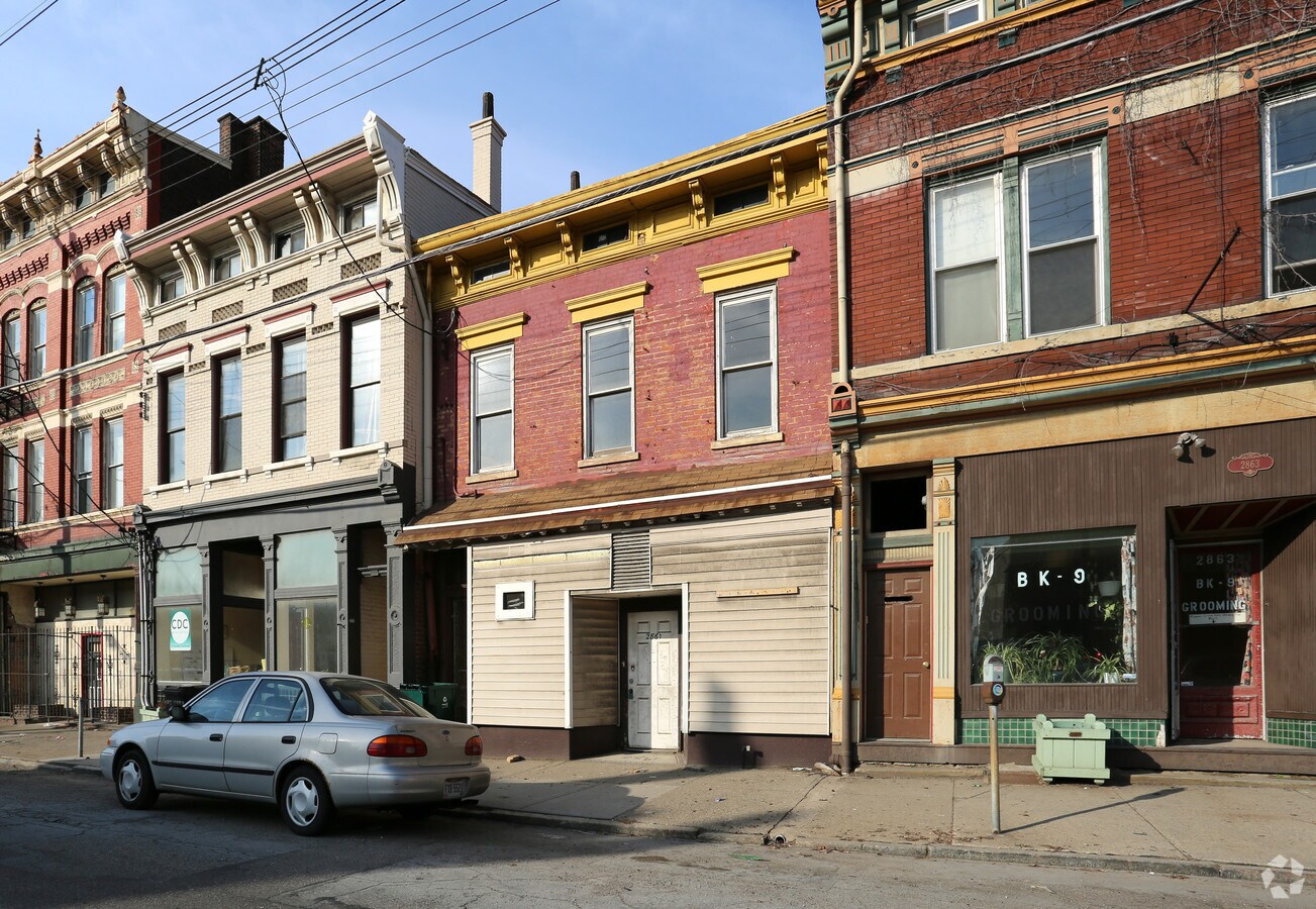 2861 Colerain Ave, Cincinnati, OH 45225