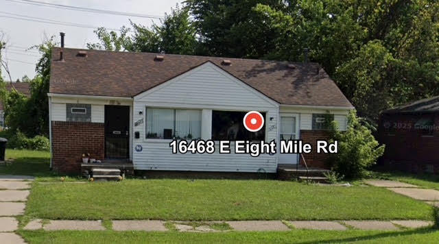 16468 E 8 Mile Rd, Detroit, MI for sale - Primary Photo - Image 1 of 1