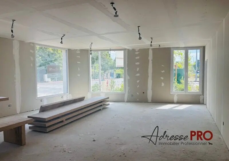 Retail in Gradignan for sale - Interior Photo - Image 2 of 2