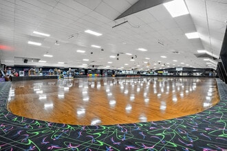 1R Lawton Ave, Taunton, MA for lease Interior Photo- Image 2 of 3