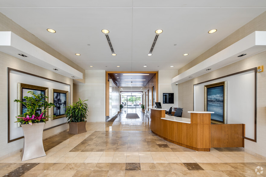 4700 Millenia Lakes Blvd, Orlando, FL for lease - Lobby - Image 2 of 15