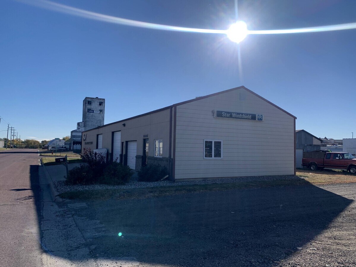 706 5th Ave N, Saint James, MN 56081 | LoopNet