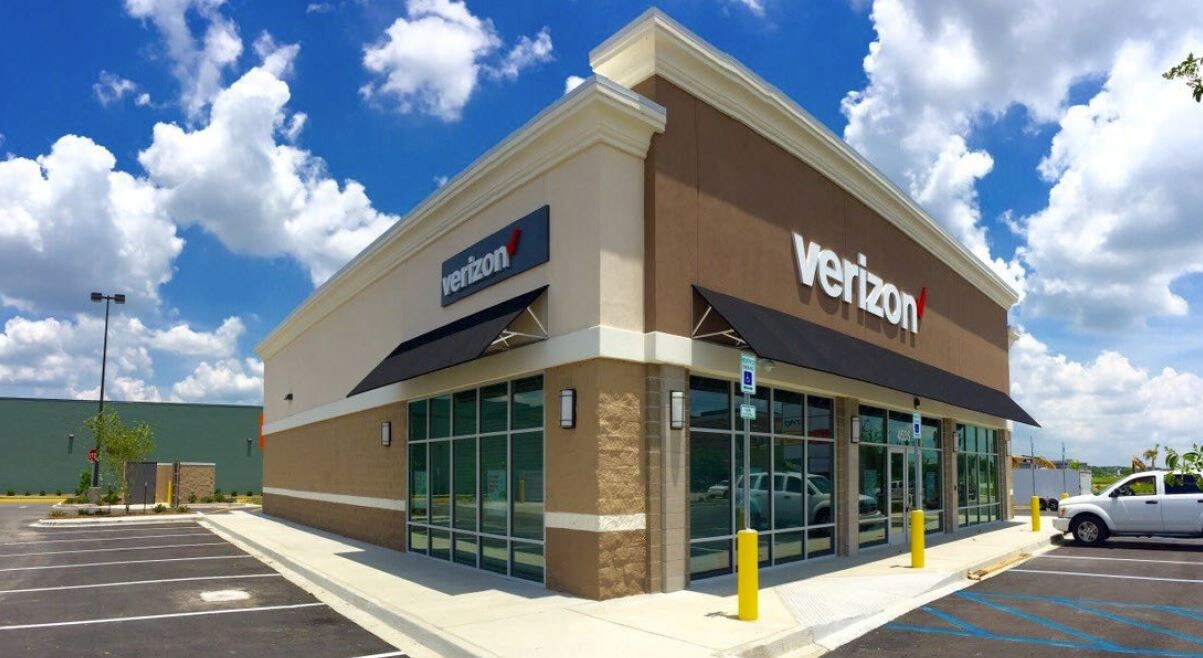 2011 Orchard Rd, Montgomery, IL for sale Building Photo- Image 1 of 1