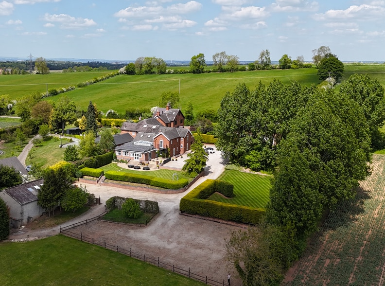 Melbourne View Hotel portfolio of 2 properties for sale on LoopNet.com - Building Photo - Image 3 of 20