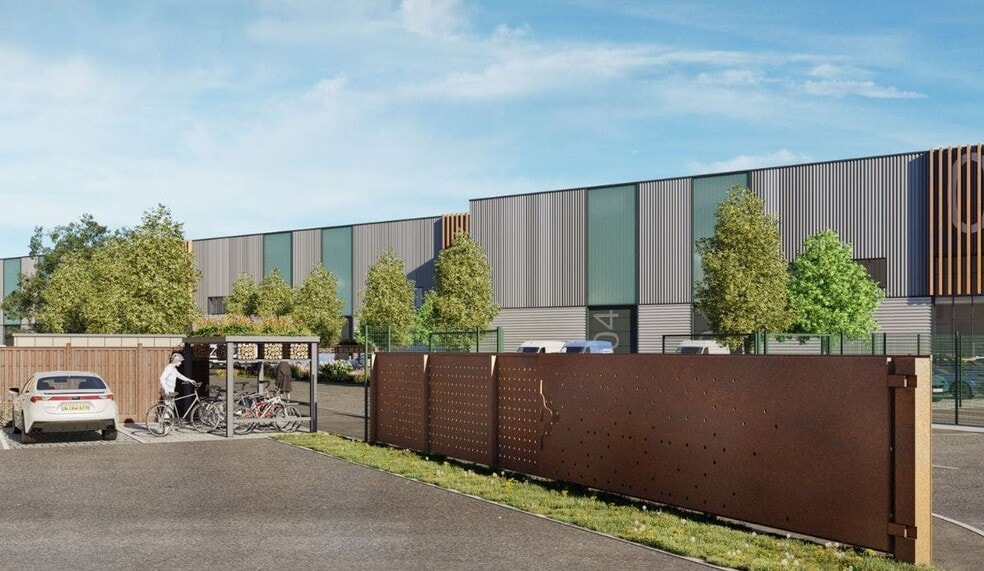 Claverings Industrial Estate, London for lease - Building Photo - Image 2 of 5