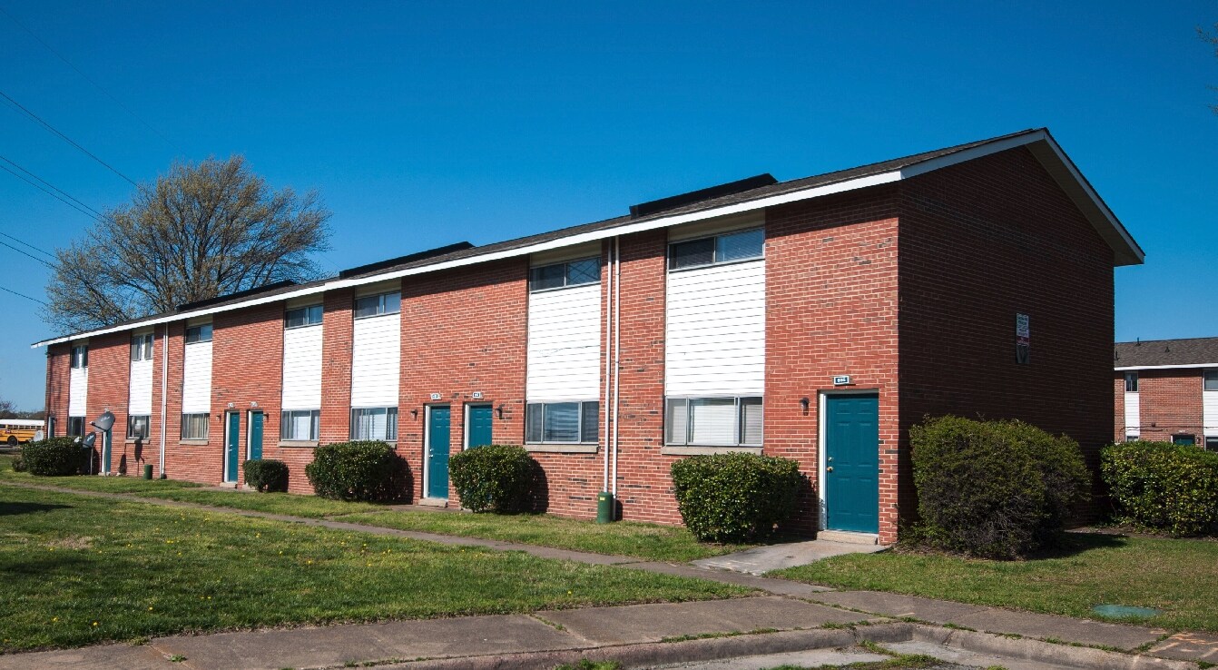 871 41st St, Newport News, VA for sale Primary Photo- Image 1 of 1