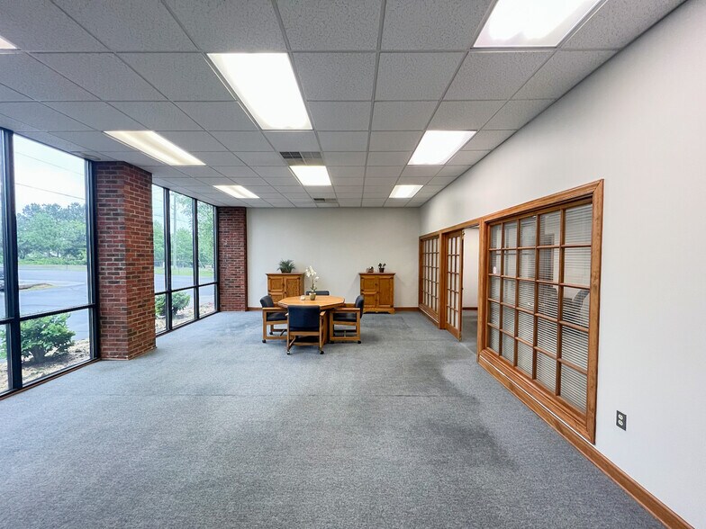 215 Tryon Rd, Raleigh, NC 27603 Flex for Lease