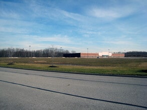 18800 N Market Pl Dr, Aurora, OH for lease Building Photo- Image 1 of 1