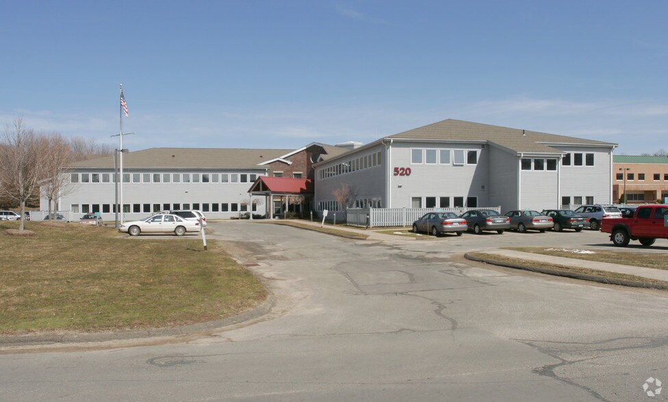 520 Saybrook Rd, Middletown, CT for lease - Building Photo - Image 2 of 18