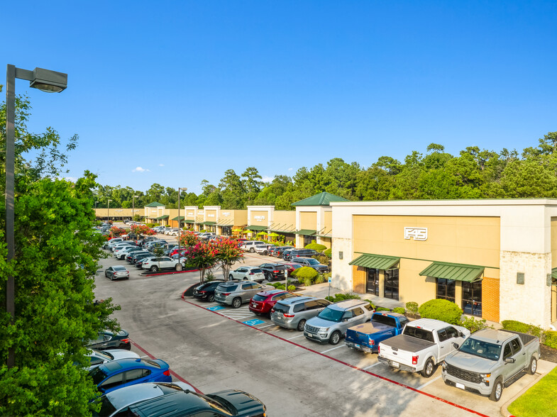 Colonnade of The Woodlands portfolio of 4 properties for sale on LoopNet.com - Building Photo - Image 3 of 10