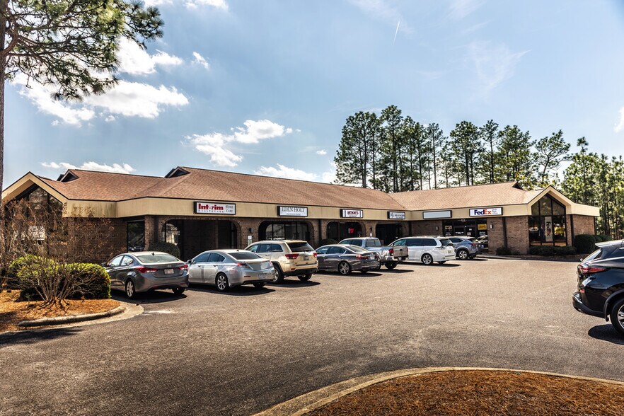 206216 Commerce Ave, Southern Pines, NC, 28387 Retail Space For