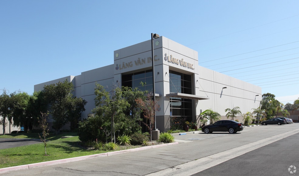 15170 Goldenwest Cir, Westminster, CA for lease - Building Photo - Image 3 of 6