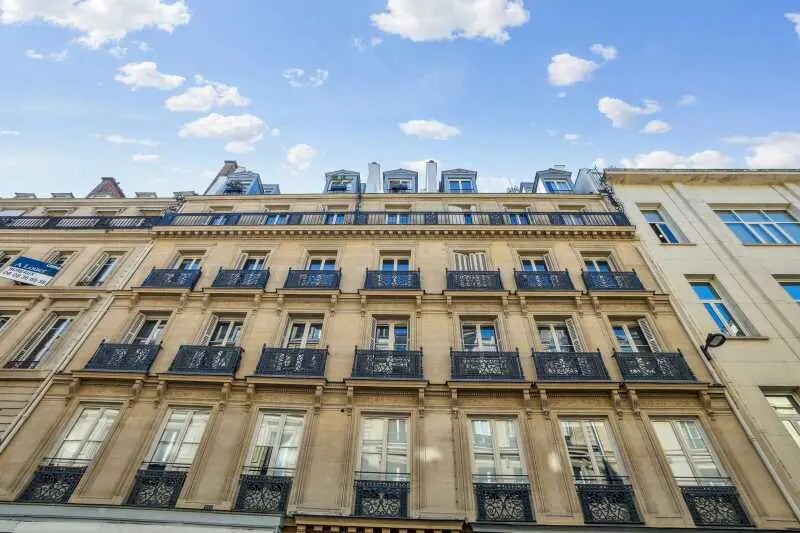 17 Rue De La Banque, Paris for lease - Building Photo - Image 1 of 14