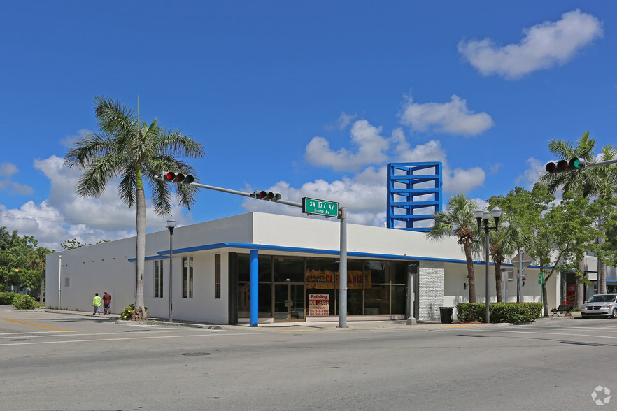 204 N Krome Ave, Homestead, FL for sale - Primary Photo - Image 1 of 1