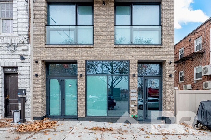 2710 37th Ave, Long Island City, NY for lease - Building Photo - Image 2 of 8