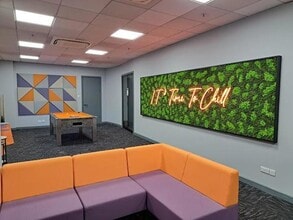 Epson Ave, Wilmslow for lease Building Photo- Image 1 of 2