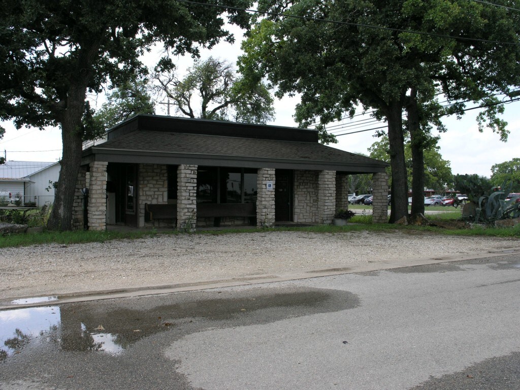 1202 Williams Dr, Georgetown, TX for sale Primary Photo- Image 1 of 1