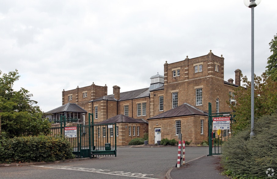 Armstrong Rd, Oxford for sale - Primary Photo - Image 1 of 1